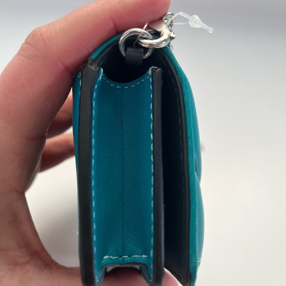 Coach Mini Wallet On A Chain With Puffy Diamond Quilting - Picture 6 of 7